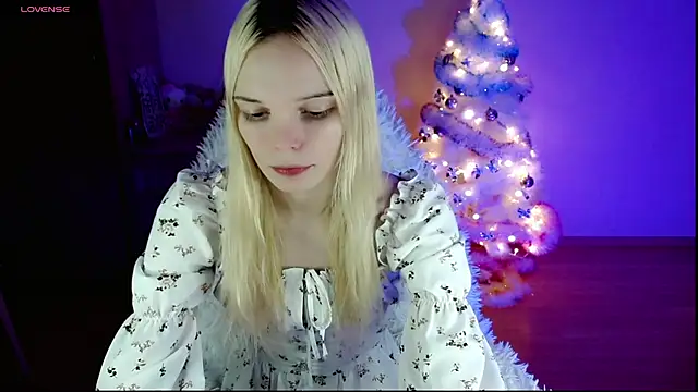 Snapshot of Emily_Nyaffee chatting on 15, 1, 2025 Emily Nyaffee online show from 15, 1, 2025