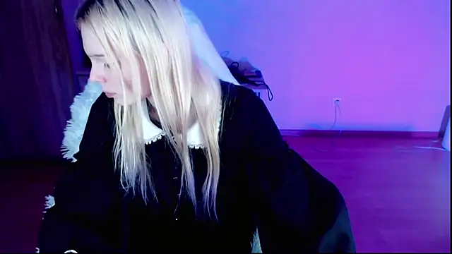 Snapshot of Emily_Nyaffee chatting on 1, 2, 2025 Emily Nyaffee online show from 1, 2, 2025