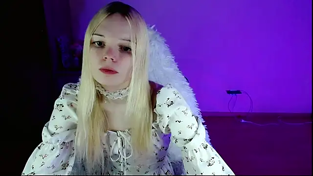Snapshot of Emily_Nyaffee chatting on 3, 2, 2025 Emily Nyaffee online show from 3, 2, 2025