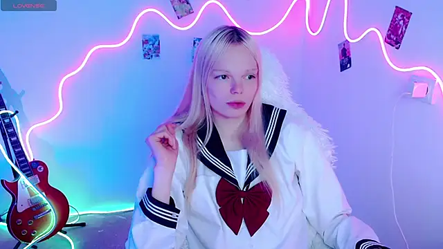 Snapshot of Emily_Nyaffee chatting on 29, 9, 2025 Emily Nyaffee online show from 29, 9, 2025