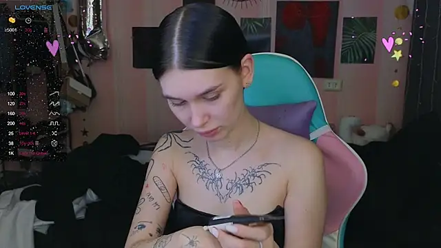 Snapshot of Amanda_Tender chatting on 20, 3, 2025 Amanda Tender online show from 20, 3, 2025