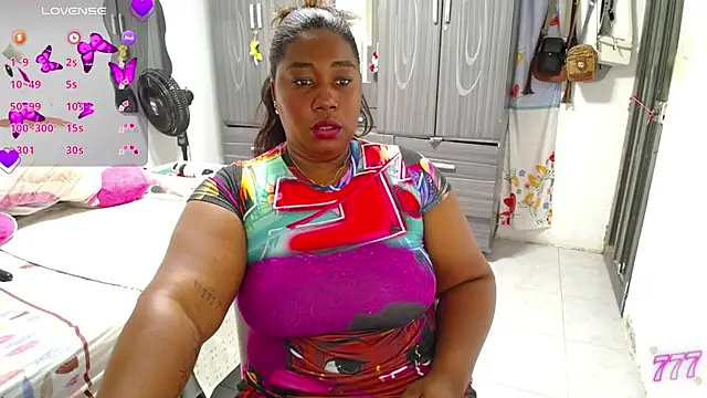thickebonymilfF online show from 6, 7, 2026