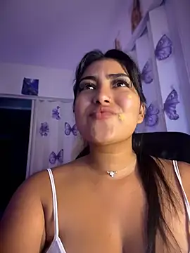 NatashaBrown12 online show from 15, 4, 2026