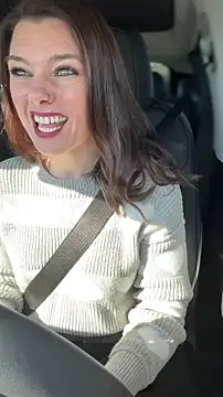 LadyLena1 online show from 11, 2, 2026