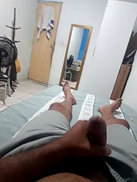 Snapshot of willsafado02 chatting on 9, 11, 2025 willsafado02 online show from 9, 11, 2025