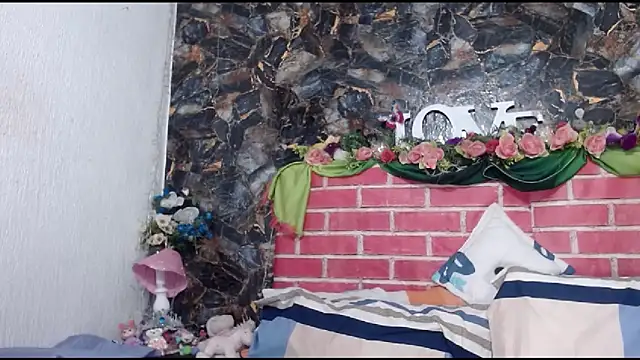 Snapshot of DesireDirtyTS__ chatting on 7, 2, 2026 DesireDirtyTS online show from 7, 2, 2026