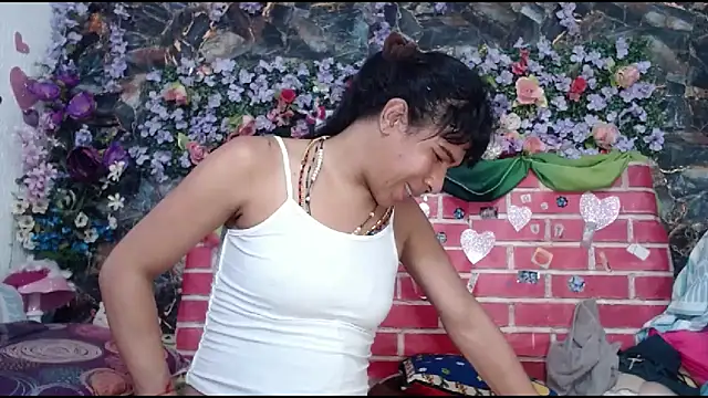 Snapshot of DesireDirtyTS__ chatting on 7, 4, 2026 DesireDirtyTS online show from 7, 4, 2026