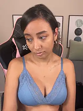 DianaHopson online show from 15, 3, 2025