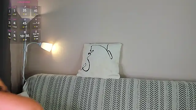 Alice hailey  online show from 3, 11, 2025