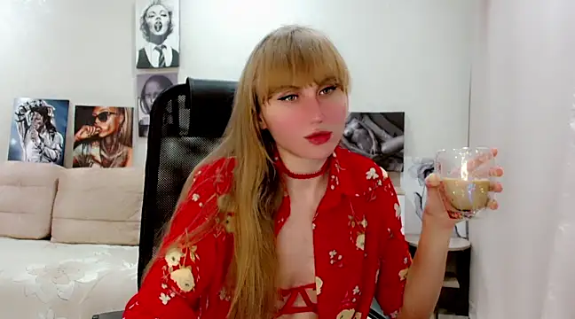 EveLove33 online show from 7, 3, 2025