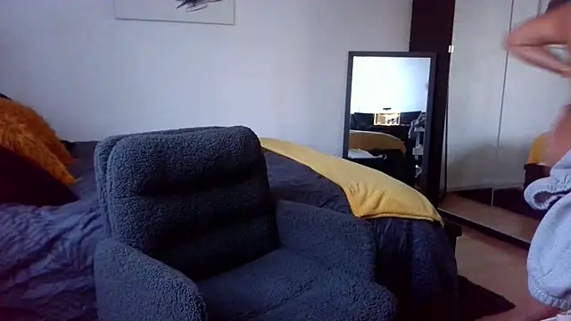 sarametisse26 online show from 25, 2, 2026