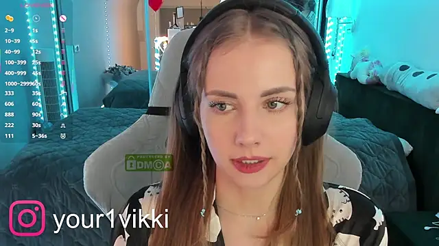 Snapshot of Vikki_Cheese chatting on 21, 2, 2025 Vikki Cheese online show from 21, 2, 2025