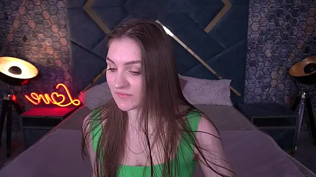 EmmyCharmm online show from 25, 2, 2026