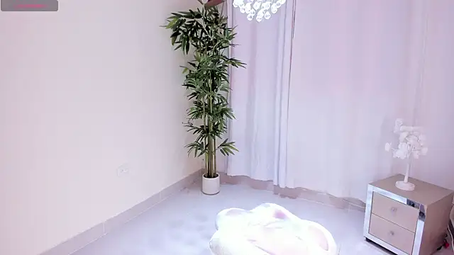 keissy rincon  online show from 15, 4, 2026