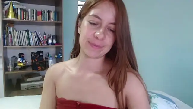 Snapshot of violetapeter_1 chatting on 17, 5, 2026 violetapeter 1 online show from 17, 5, 2026