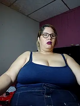 EllisW8 online show from 12, 2, 2025