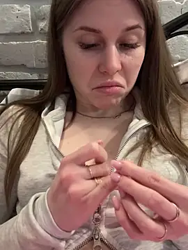 MilissaSee online show from 5, 3, 2025