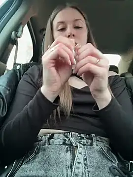 MilissaSee online show from 8, 3, 2025