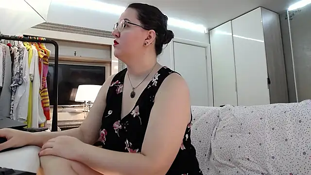 Snapshot of ILoveToFeelU chatting on 14, 7, 2026 ILoveToFeelU online show from 14, 7, 2026
