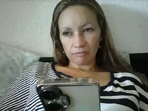 Paulita x3 online show from 27, 7, 2026
