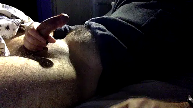 Snapshot of enty-y chatting on 1, 3, 2025 enty-y online show from 1, 3, 2025