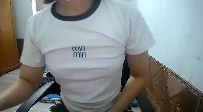 Snapshot of Michiko1 chatting on 5, 3, 2025 Michiko1 online show from 5, 3, 2025