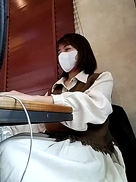 Snapshot of Michiko1 chatting on 8, 3, 2025 Michiko1 online show from 8, 3, 2025