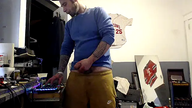 sledge901 online show from 9, 1, 2025