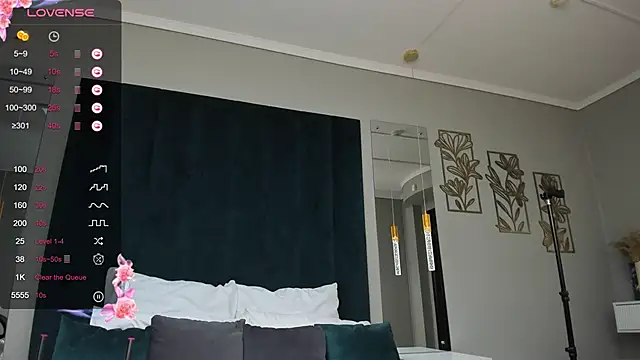 Cowell Adelina online show from 25, 1, 2025