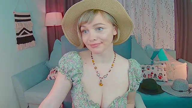 NandiSmile online show from 19, 2, 2025