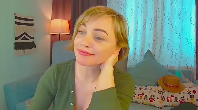 NandiSmile online show from 18, 3, 2025