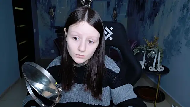 Snapshot of VeliraBraitberg chatting on 5, 1, 2025 VeliraBraitberg online show from 5, 1, 2025