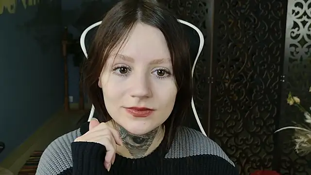 Snapshot of VeliraBraitberg chatting on 2, 3, 2025 VeliraBraitberg online show from 2, 3, 2025