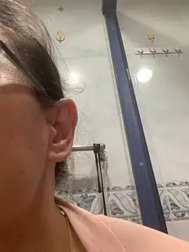 Snapshot of cokezero1668 chatting on 28, 2, 2025 cokezero1668 online show from 28, 2, 2025