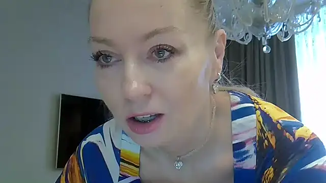 ZarinaSwift online show from 24, 1, 2025