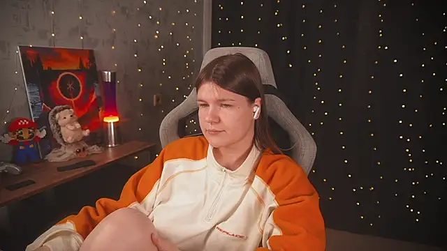 cuteamberlyyy online show from 4, 2, 2026