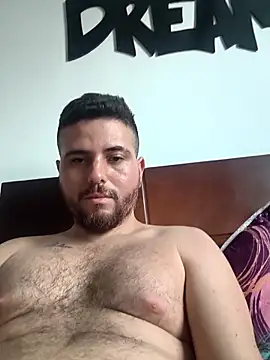 Snapshot of bearblonde1 chatting on 23, 2, 2026 bearblonde1 online show from 23, 2, 2026