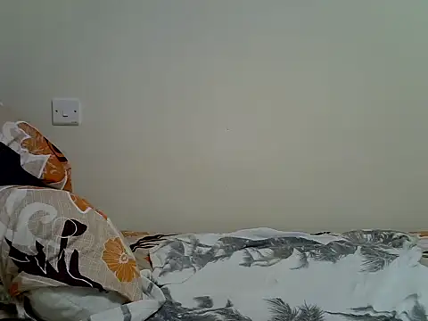 Sonnia  online show from 6, 4, 2026