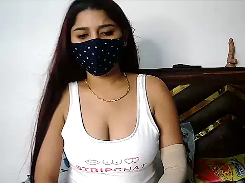 Gloie4u online show from 31, 10, 2025