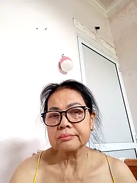 Hotestlove online show from 11, 4, 2026