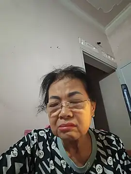 Hotestlove online show from 2, 6, 2026