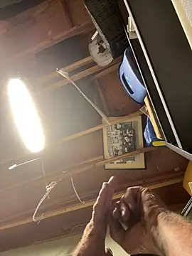 Crackkers online show from 7, 7, 2026