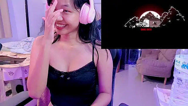 Kana G online show from 10, 3, 2025