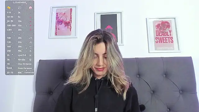 Snapshot of IsadoraGalle_ chatting on 7, 2, 2026 IsadoraGalle online show from 7, 2, 2026