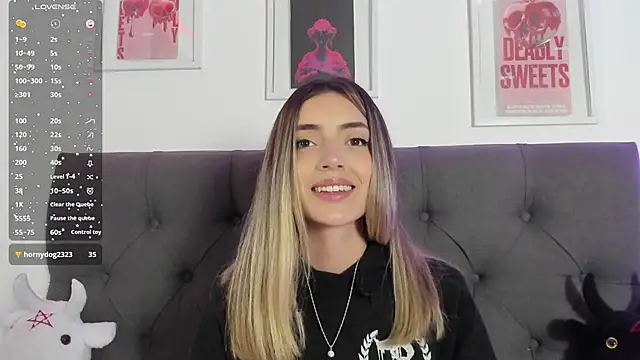 Snapshot of IsadoraGalle_ chatting on 28, 2, 2026 IsadoraGalle online show from 28, 2, 2026