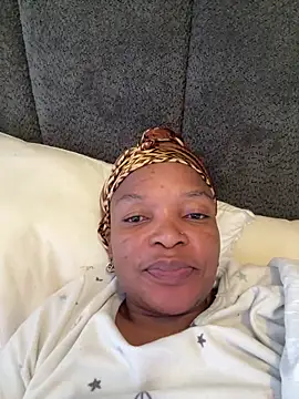 Snapshot of slimcateee chatting on 3, 6, 2026 slimcateee online show from 3, 6, 2026