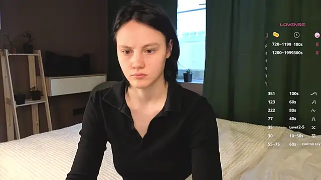 MaryCoopeer online show from 27, 10, 2025