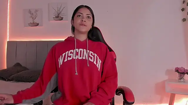  janiis online show from 6, 3, 2025