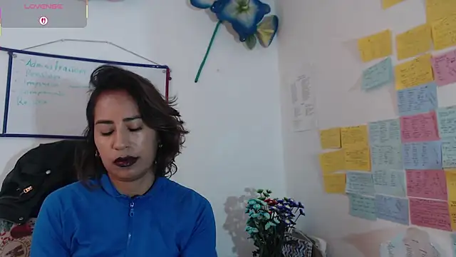 Snapshot of fantasty_nylon chatting on 27, 2, 2025 fantasty nylon online show from 27, 2, 2025