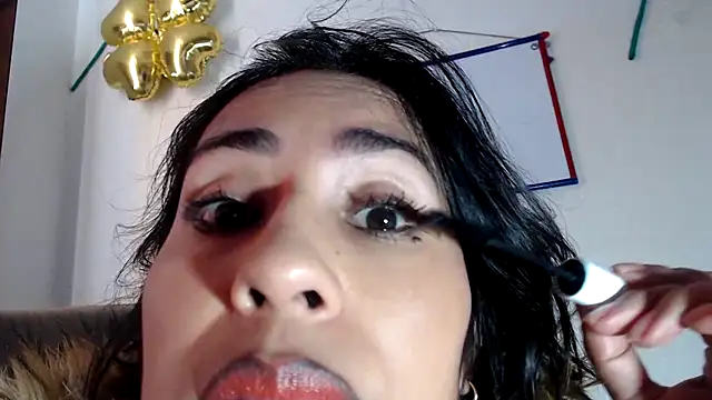 Snapshot of fantasty_nylon chatting on 10, 10, 2025 fantasty nylon online show from 10, 10, 2025